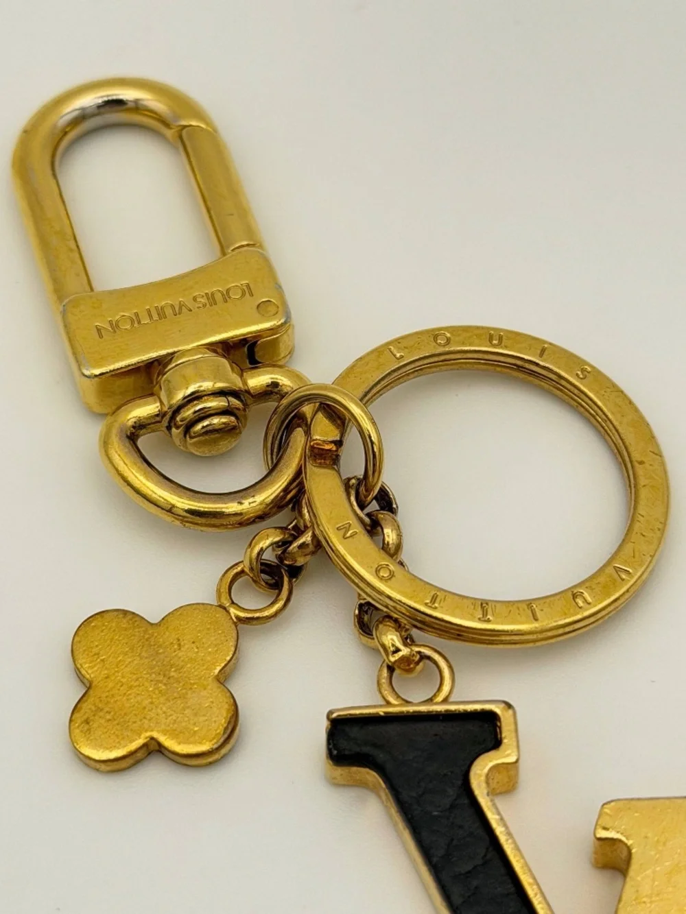 Authentic Louis Vuitton Porte Clé LV Capucine Key Ring Initiales Bag Charm Gold